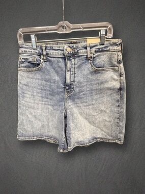 NWT NYDJ High Rise Relaxed Denim Shorts Size 8 Majorca Bay Lift Tuck Technology